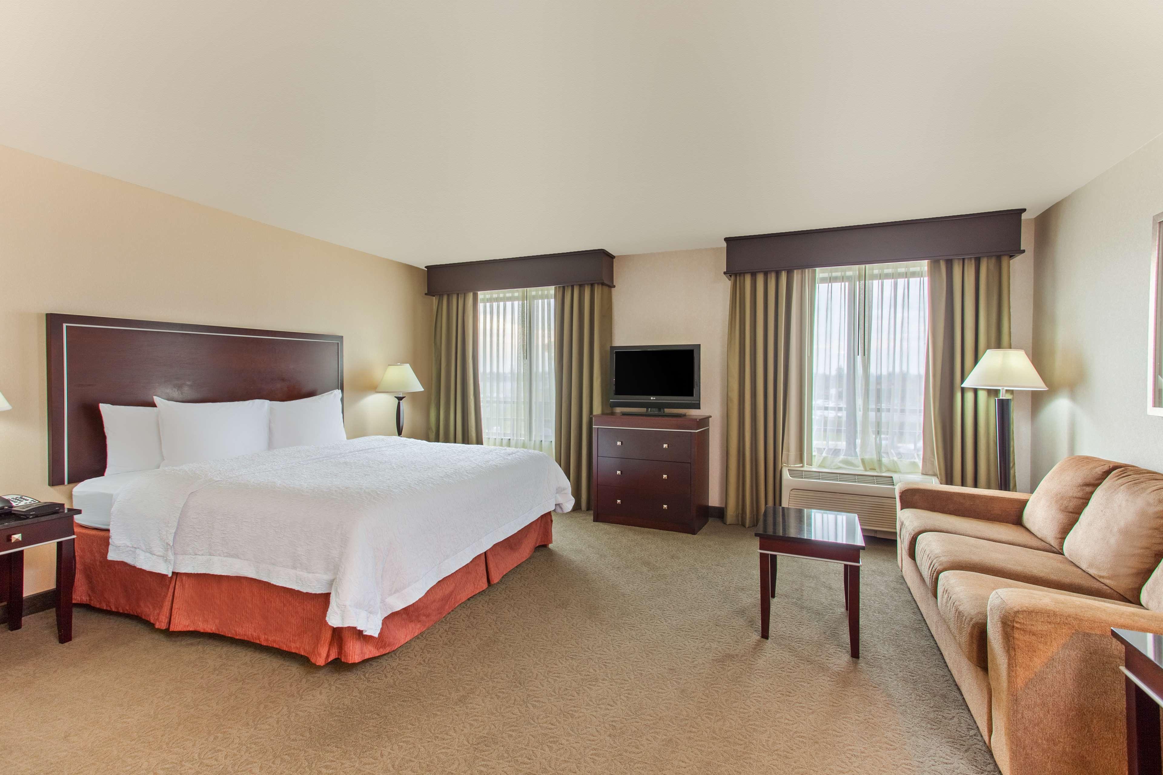 Hampton Inn & Suites Роузвілл Екстер'єр фото