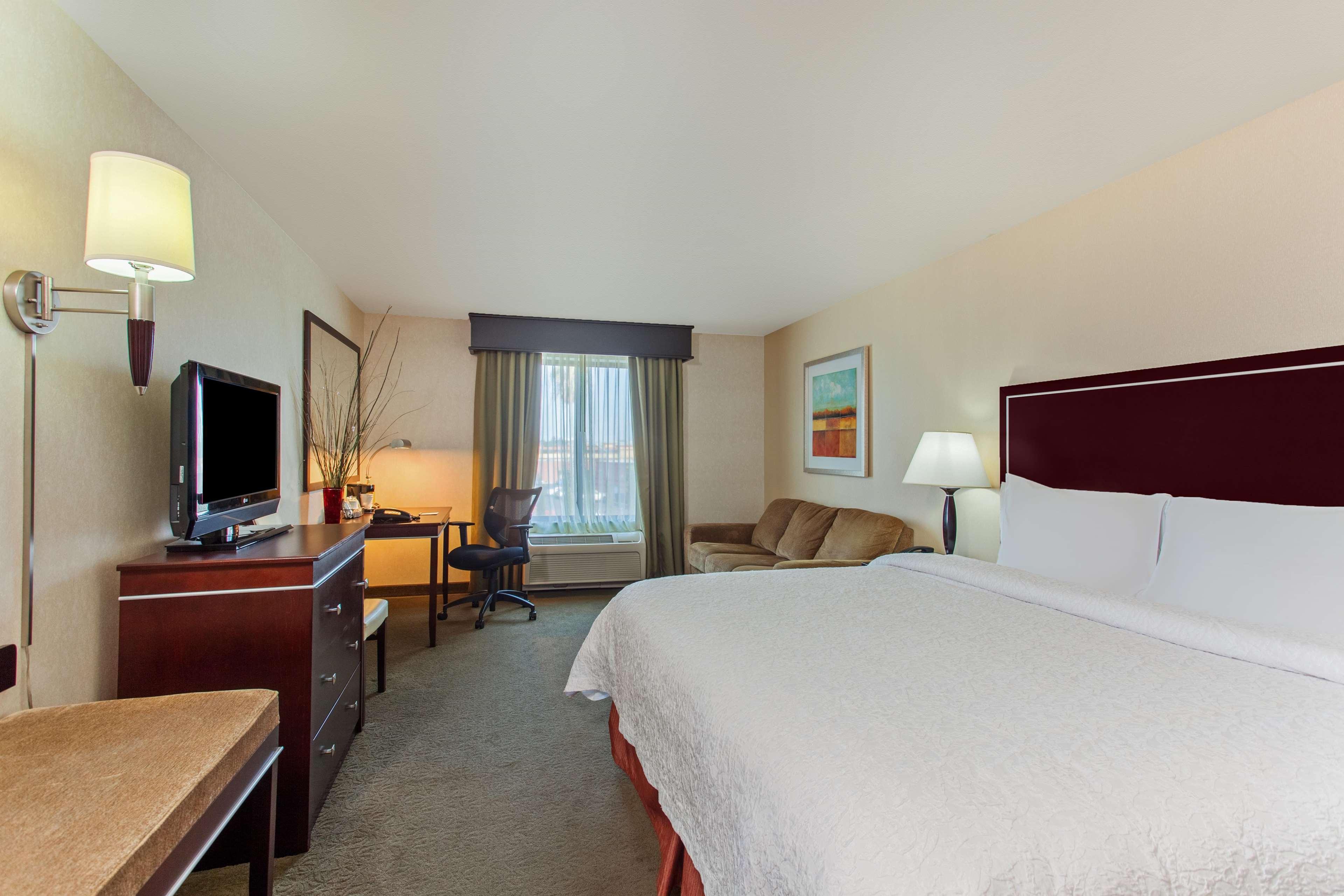 Hampton Inn & Suites Роузвілл Екстер'єр фото