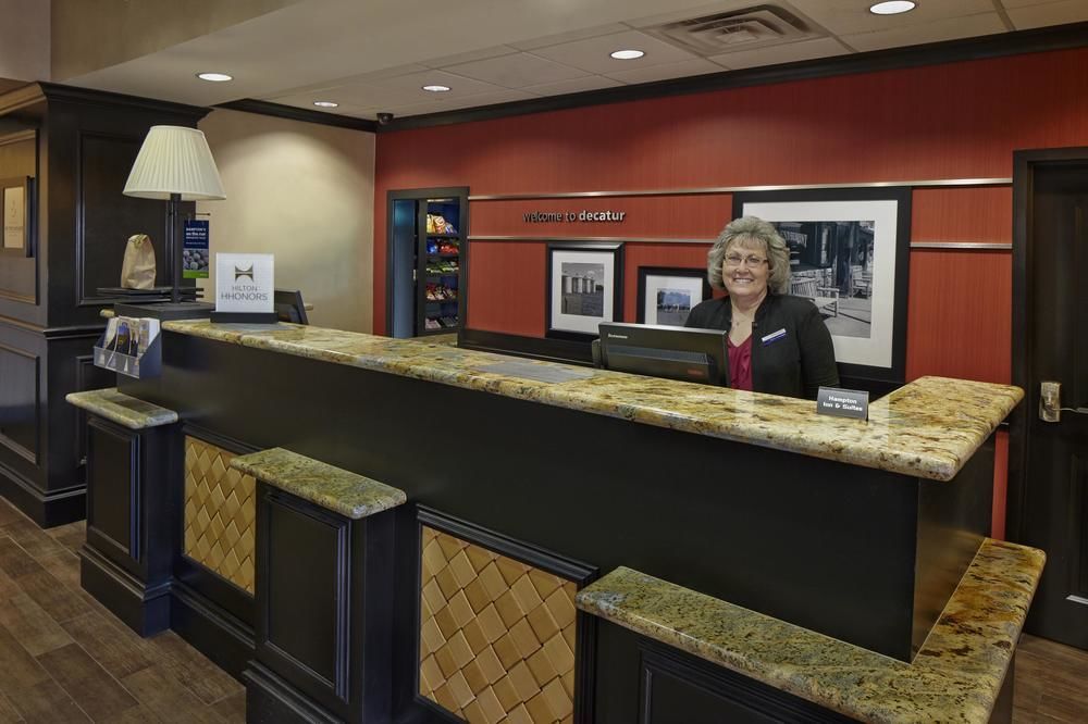 Hampton Inn & Suites Роузвілл Екстер'єр фото